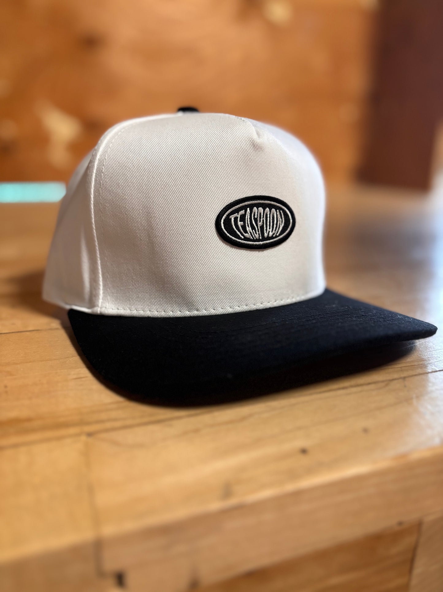 Casquette Black n White elipse