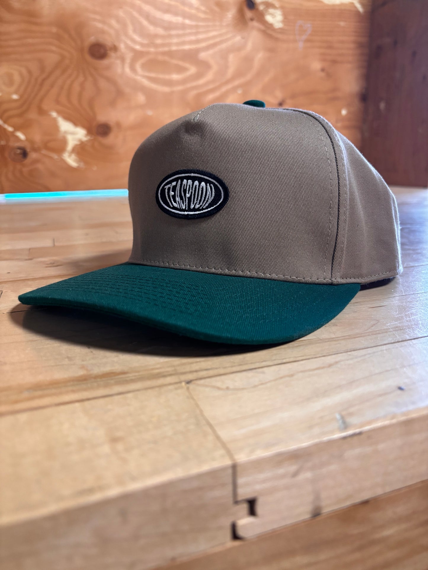 Casquette Green n brown elipse