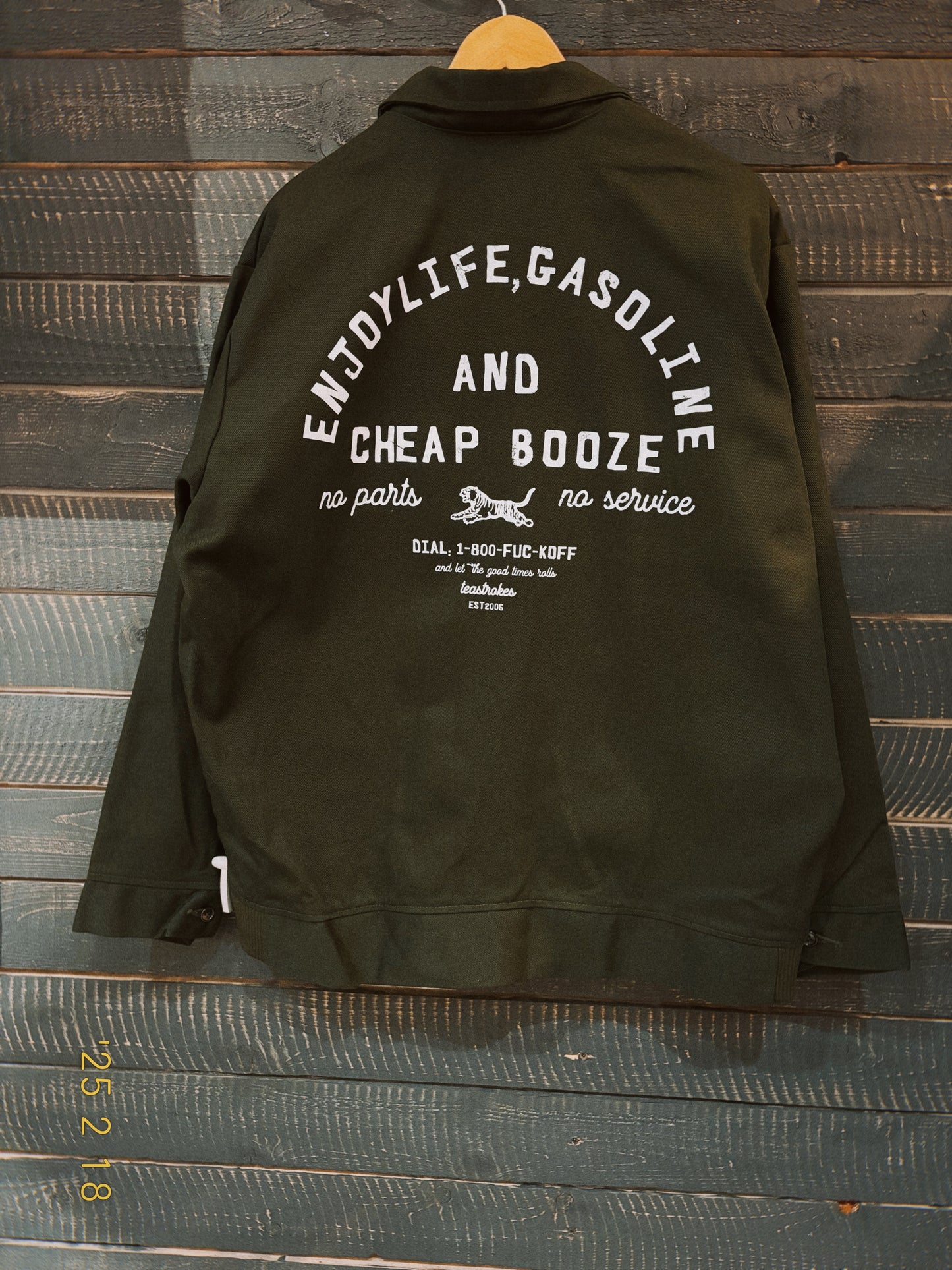 Canvas green utilitary jacket Cheap Beers [unisex] 1 de 1