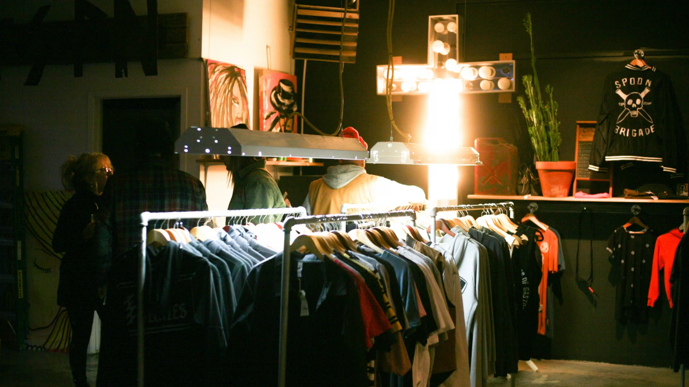 Charger la vidéo : NOSTALGIE / VIEUX SOUVENIR