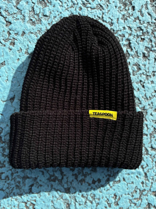 Mountain Beanie Black