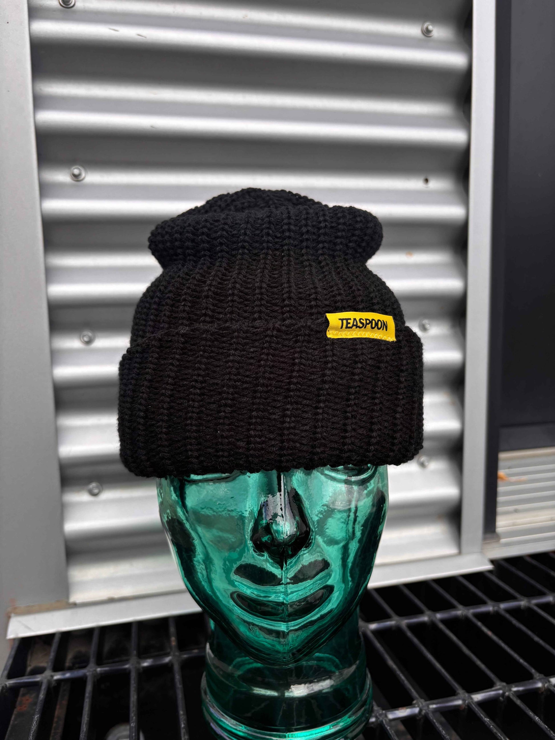Mountain Beanie Black