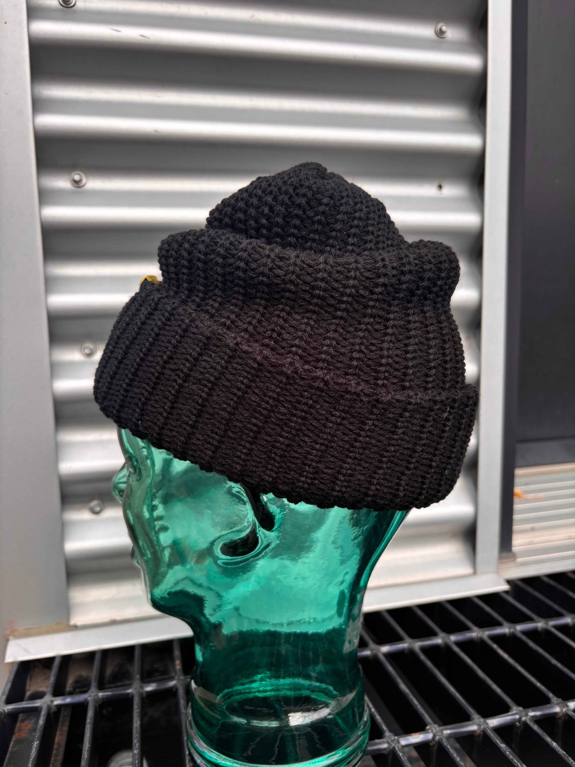 Mountain Beanie Black