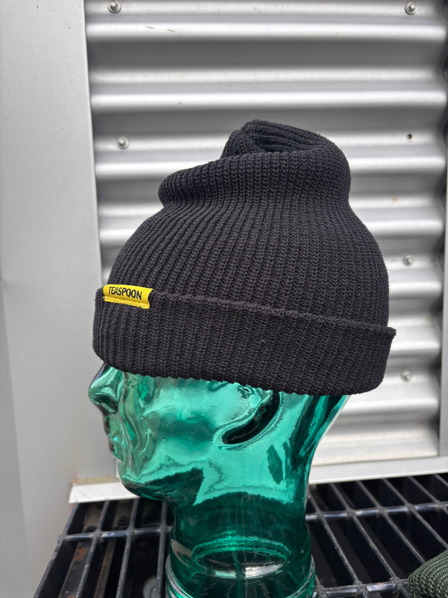 Trail Black eco Beanie