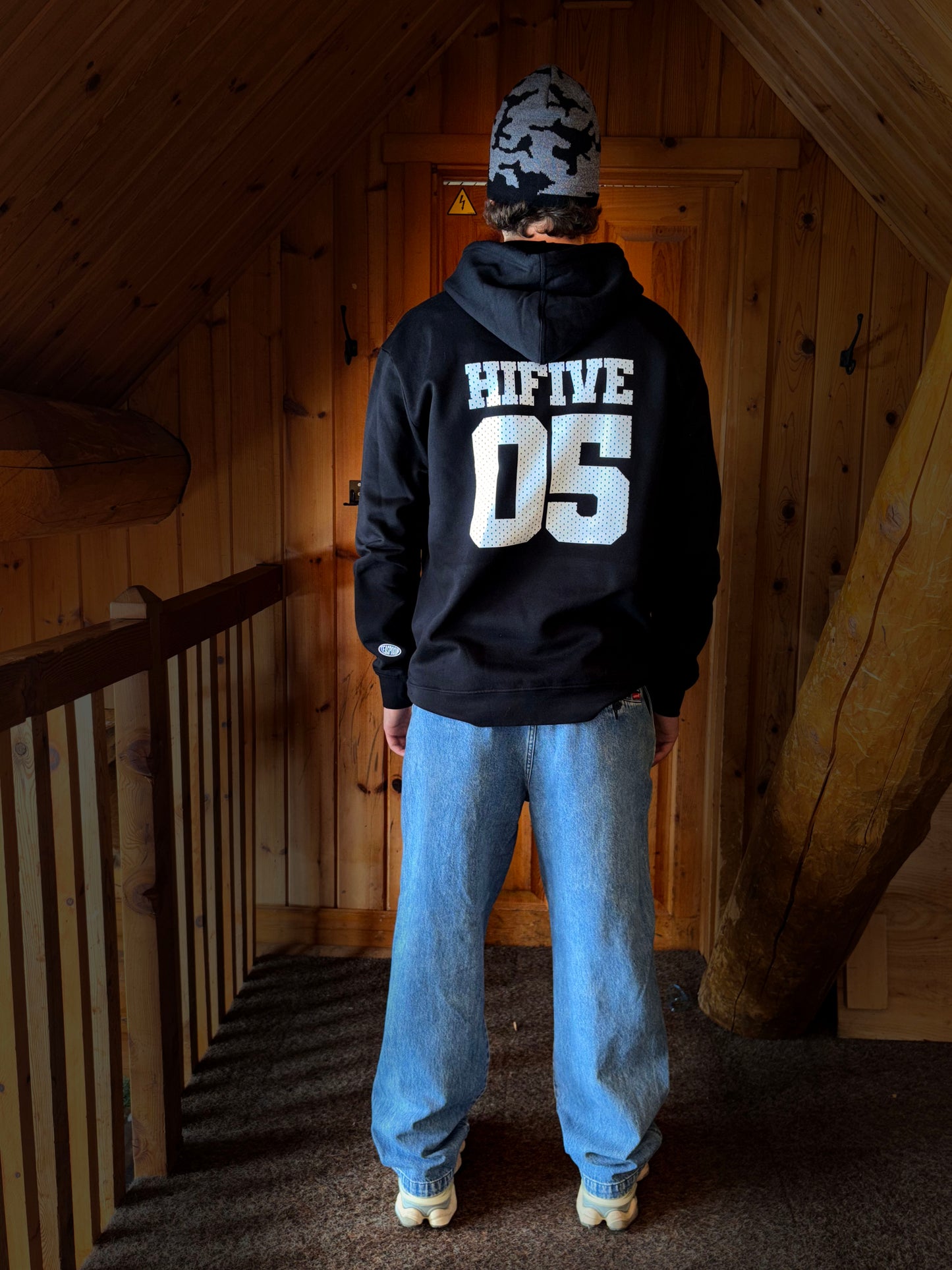 HiFive Hoodies Black